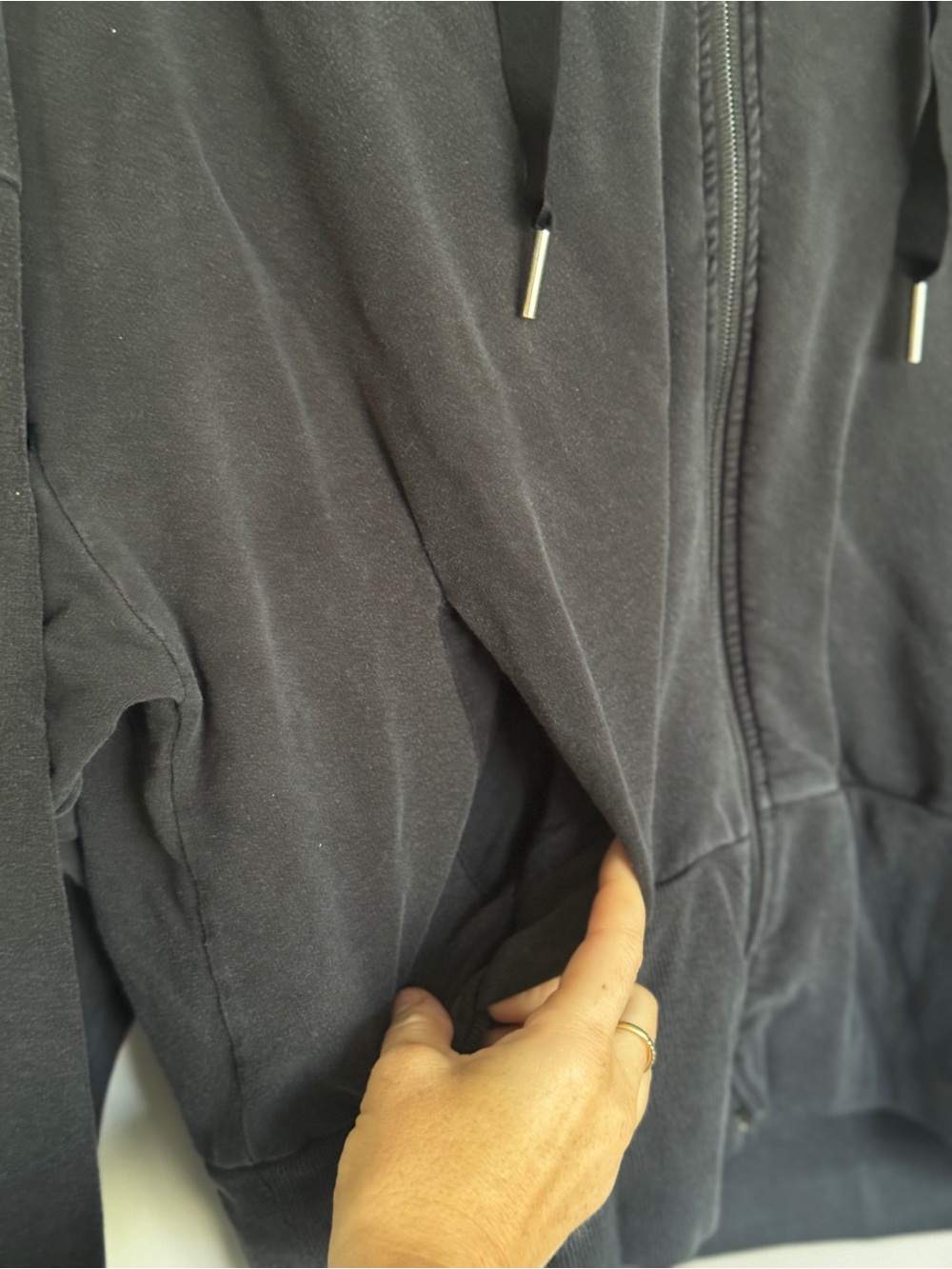 Athleta Balance Full Zip Hoodie Black Tencel Thumbholes M - Picture 8 of 9
